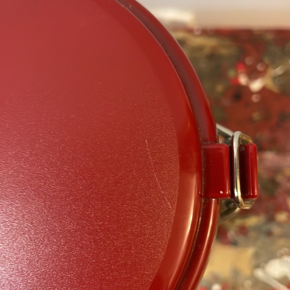 Tim Hortons Limited Edition Skating Pond Collectors Series #003 Tin Canister - Picture 7 of 12